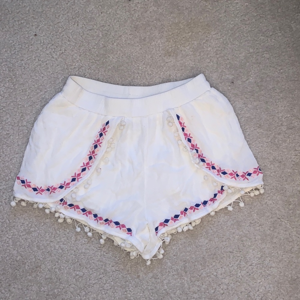 Pom Pom Shorts